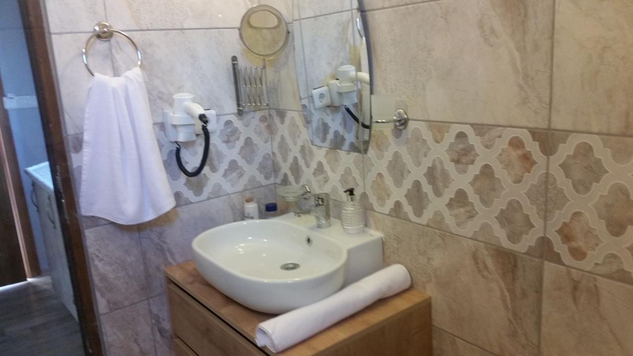 Laz Koyu Pansiyon İmroz Exterior foto