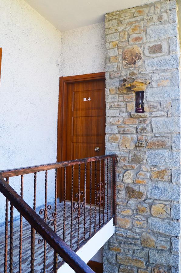 Laz Koyu Pansiyon İmroz Exterior foto